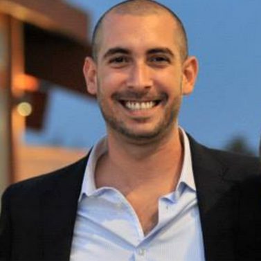 Which is the most effective hiring platform: Online Job Posting, Graduating Universities, Job Fairs, or Head Hunting? Why? Ariav Cohen